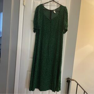 Elegant Green Patterned Short Sleeve Dress